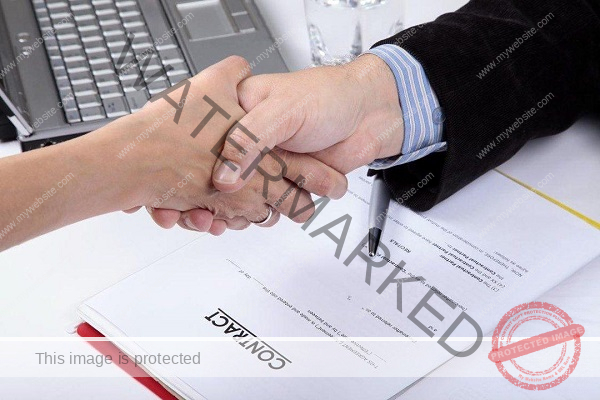 Hợp đồng đặt may đồng phục công sở VIKOR luôn rõ ràng
