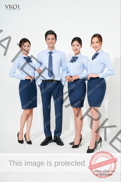 Mẫu thiết kế áo sơ mi màu xanh, điểm nhấn là phần phụ kiện nơ hay cà vạt xanh Mẫu thiết kế áo sơ mi màu xanh, điểm nhấn là phần phụ kiện nơ hay cà vạt xanh